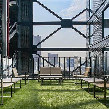 Courtyard By Marriott Mexico City Toreo Bagian luar foto