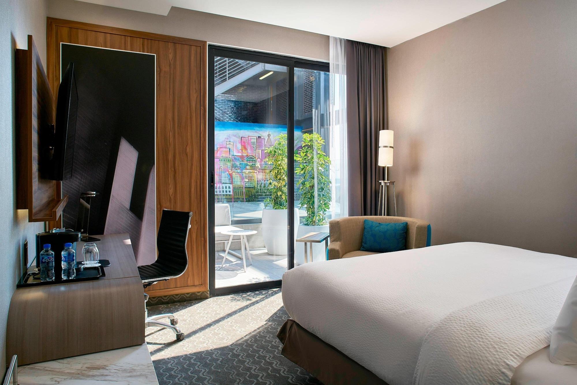 Courtyard By Marriott Mexico City Toreo Bagian luar foto