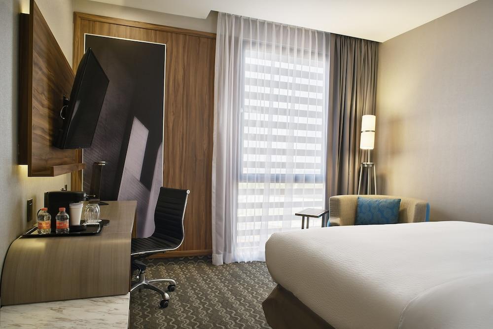 Courtyard By Marriott Mexico City Toreo Bagian luar foto