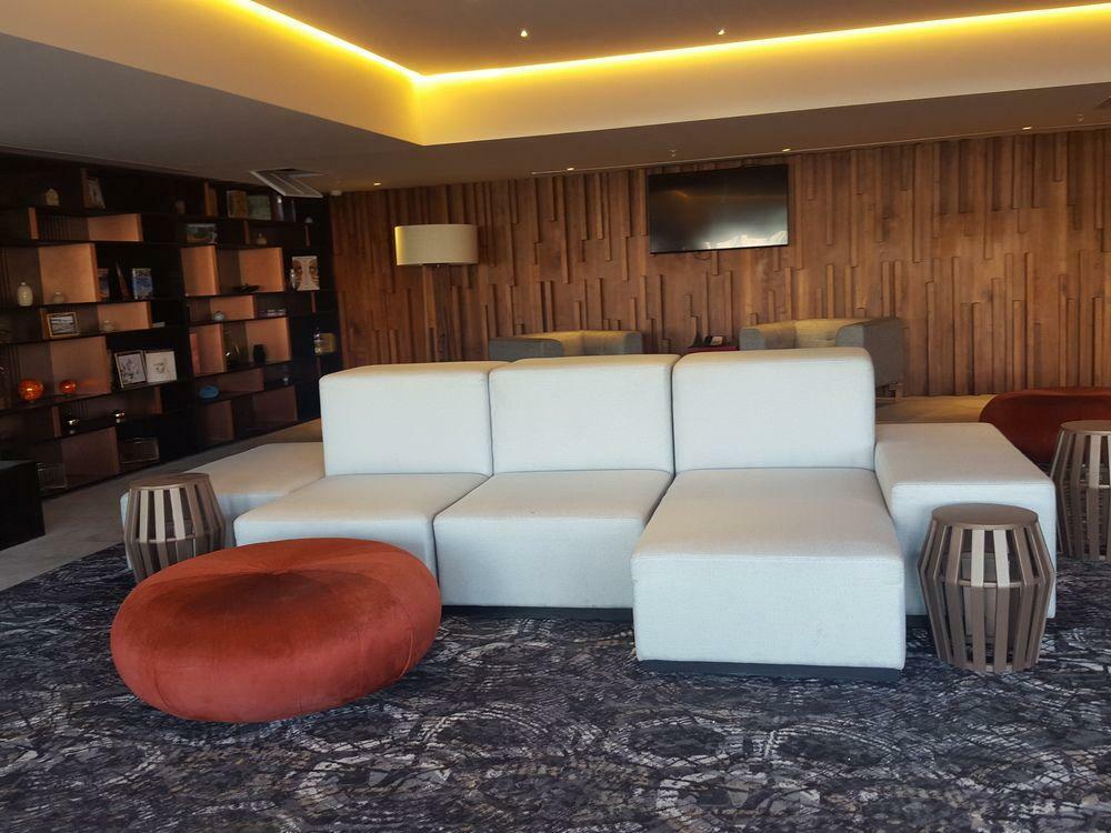 Courtyard By Marriott Mexico City Toreo Bagian luar foto